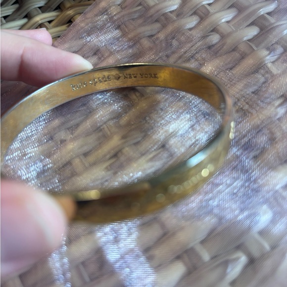 Kate Spade Best Friend Ever Gold Bangle Bracelet - Picture 2 of 3
